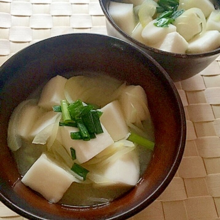 玉ねぎとはんぺんのお味噌汁✿